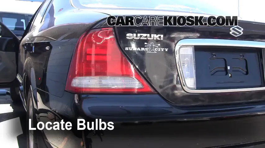 2004 Suzuki Verona LX 2.5L 6 Cyl. Lights